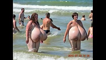 (AI GENERATED) Busty beach footage volume 1 (Fapermann)
