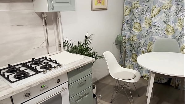 Another cheating beauty in action