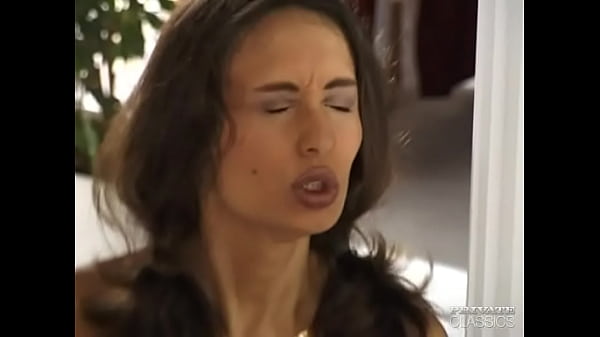 Diana, Assfucked by her Sex Therapist