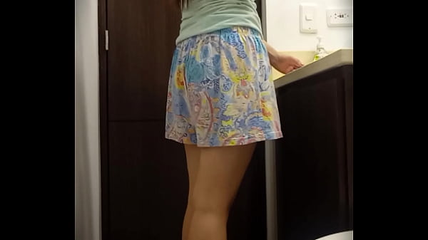 espiando a profesora mexicana meando en viaje de promoción