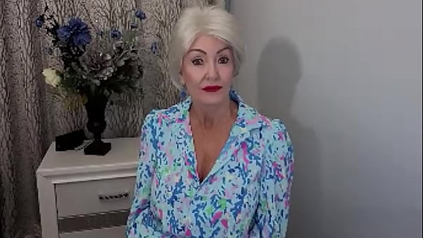 GILF slut DD White talks about getting fucked by BBC