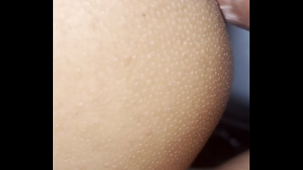 mi amiga decide darme su culo en publico