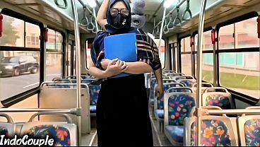 Muslim wife come from University alone in the bus Stranger start fuck her on hijab