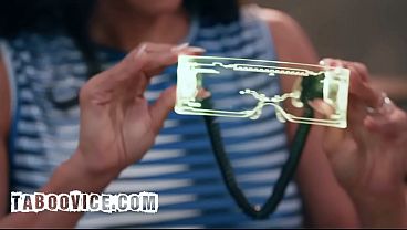 PAWG Stepmom Use VR to Fuck With Stepson – Penny Barber