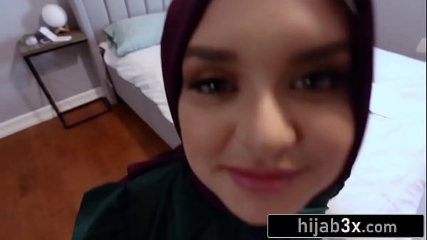 Shy Muslim Hottie Taught Sex By Her Kinky Stepuncle