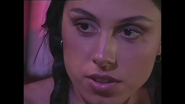 This brunette takes a nice big cock up her ass