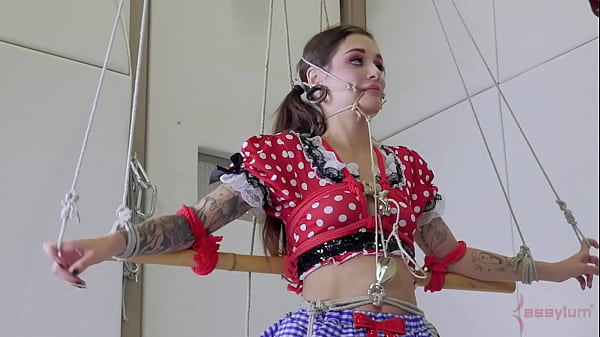 Anal Puppet Girl, with Luna Lovely