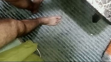 Arab gay threesome  نيك طيز ومص زب فحل سعودي وصاحبو ينيكو سالب عراقي فتح طيز