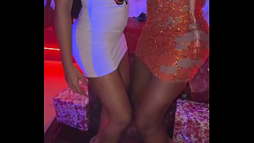 CASA DE SWING COM A MINHA AMIGA COMAMINHAGATA. O QUE SERÁ QUE APRONTAMOS JUNTAS?