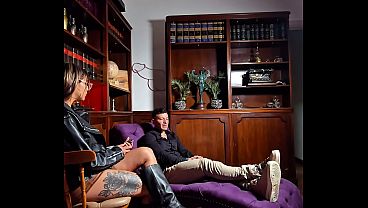 Fiery psychologist cures me with Deep Throat, In Cuatro and Cavalcade