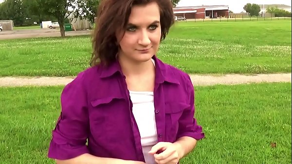 Fifi Foxx Public Nudity By the Doctor’s Office