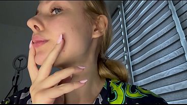 Footfetish femdom video with nylon, oiled feet, closeup views and high heels