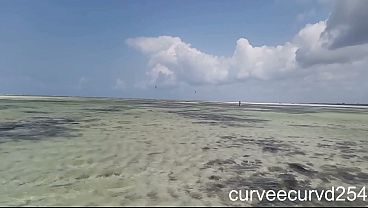 masturbating and flashing my dick on a public beach