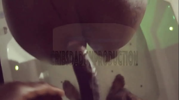 The Photoshoot Pt2 TherealdirtyB fucks Cribsdadon [ON RED]